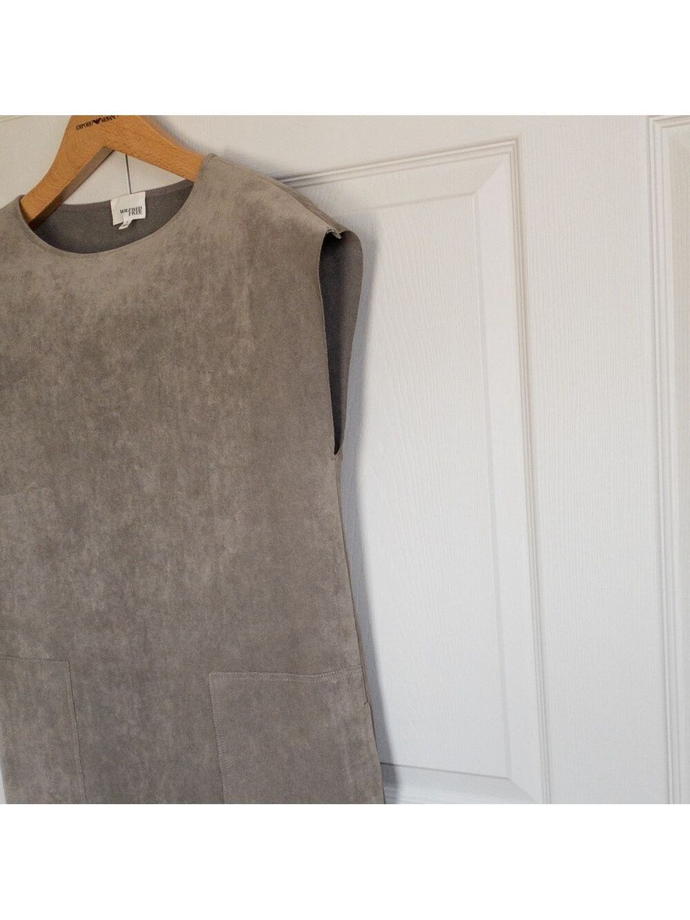 Wilfred Free Aritzia Faux Suede Nori Boxy Mini Dress Tunic Sleeveless Minimalist - Picture 5 of 10